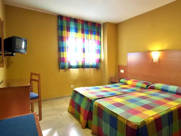 Los Galanes Armilla 2*,  Spain
